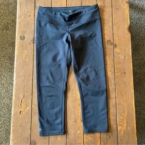 Athleta Black Capri Yoga Pants